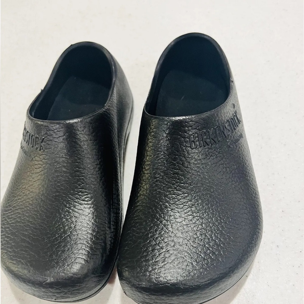 Birkenstock Black Runner Clog 40